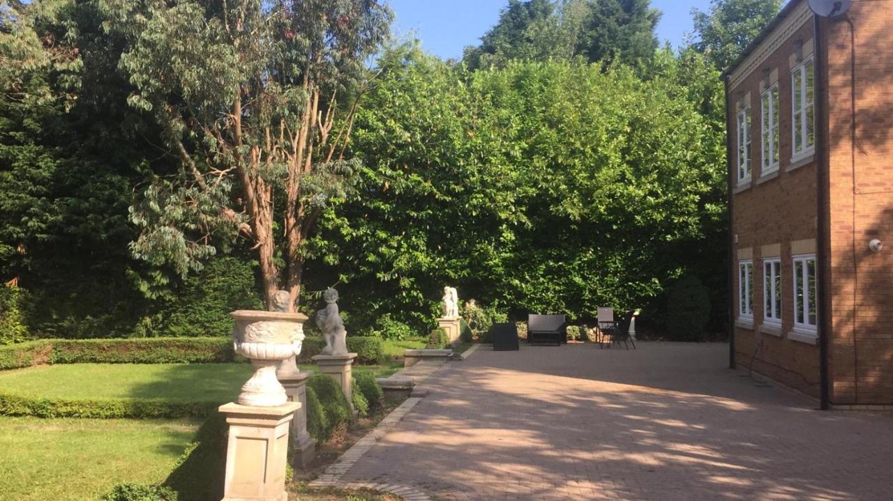 Old Park Villa Телфорд Екстер'єр фото
